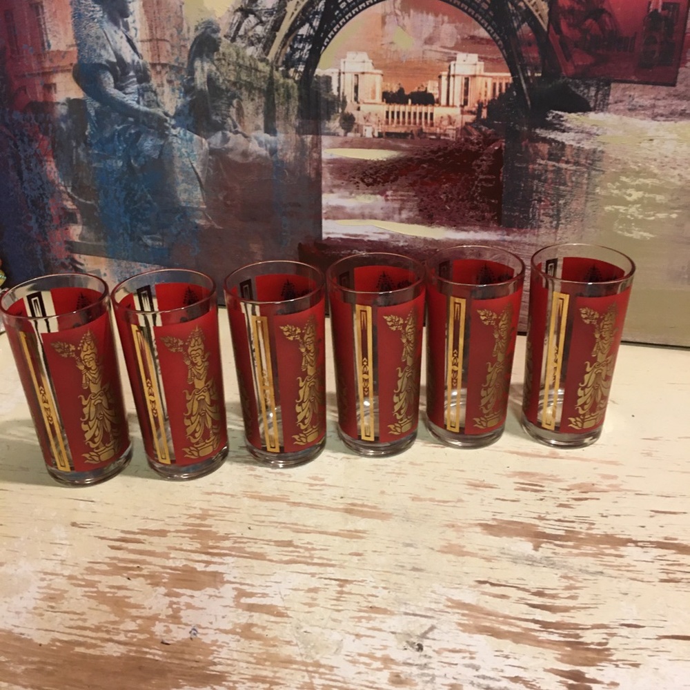 Vintage Mid Century Glassware View 3